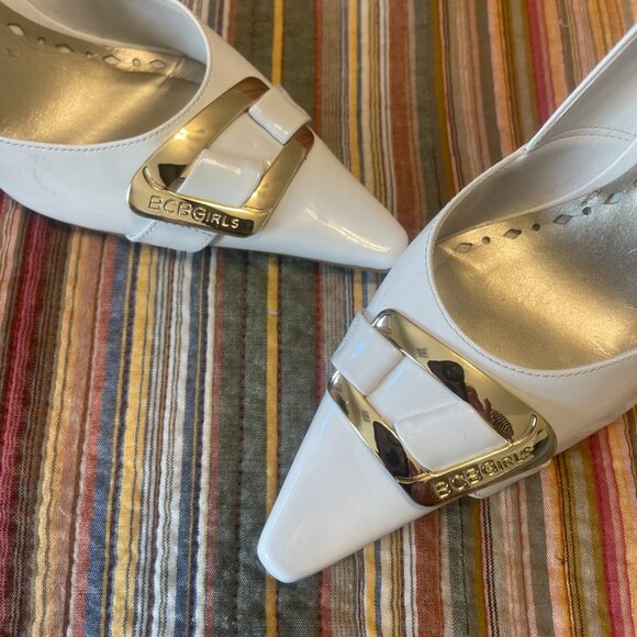 BCBGirls Womens size 7B/37 White leather Pumps - Picture 6 of 12